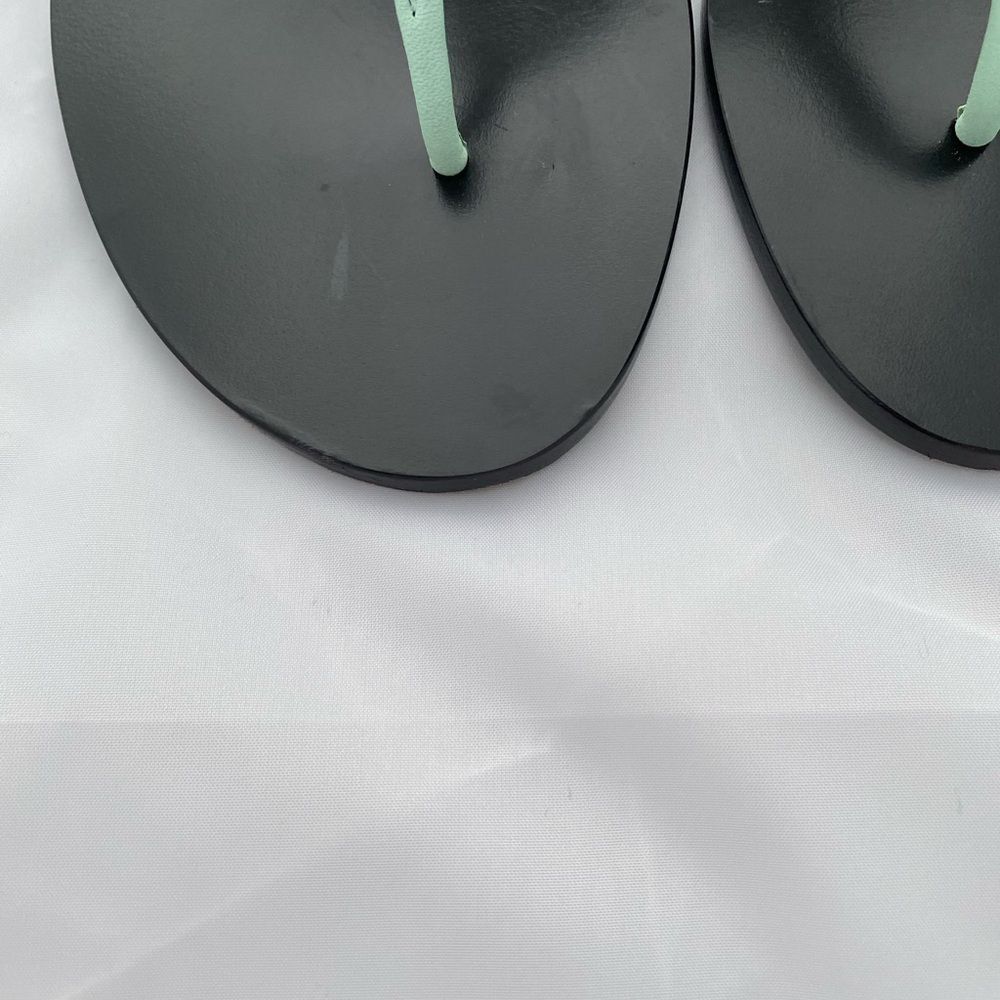 Gucci Marmont GG Thong Leather Water Green EU 37.5 US 7.5 Flip Flop Flat Sandals - Picture 4 of 16